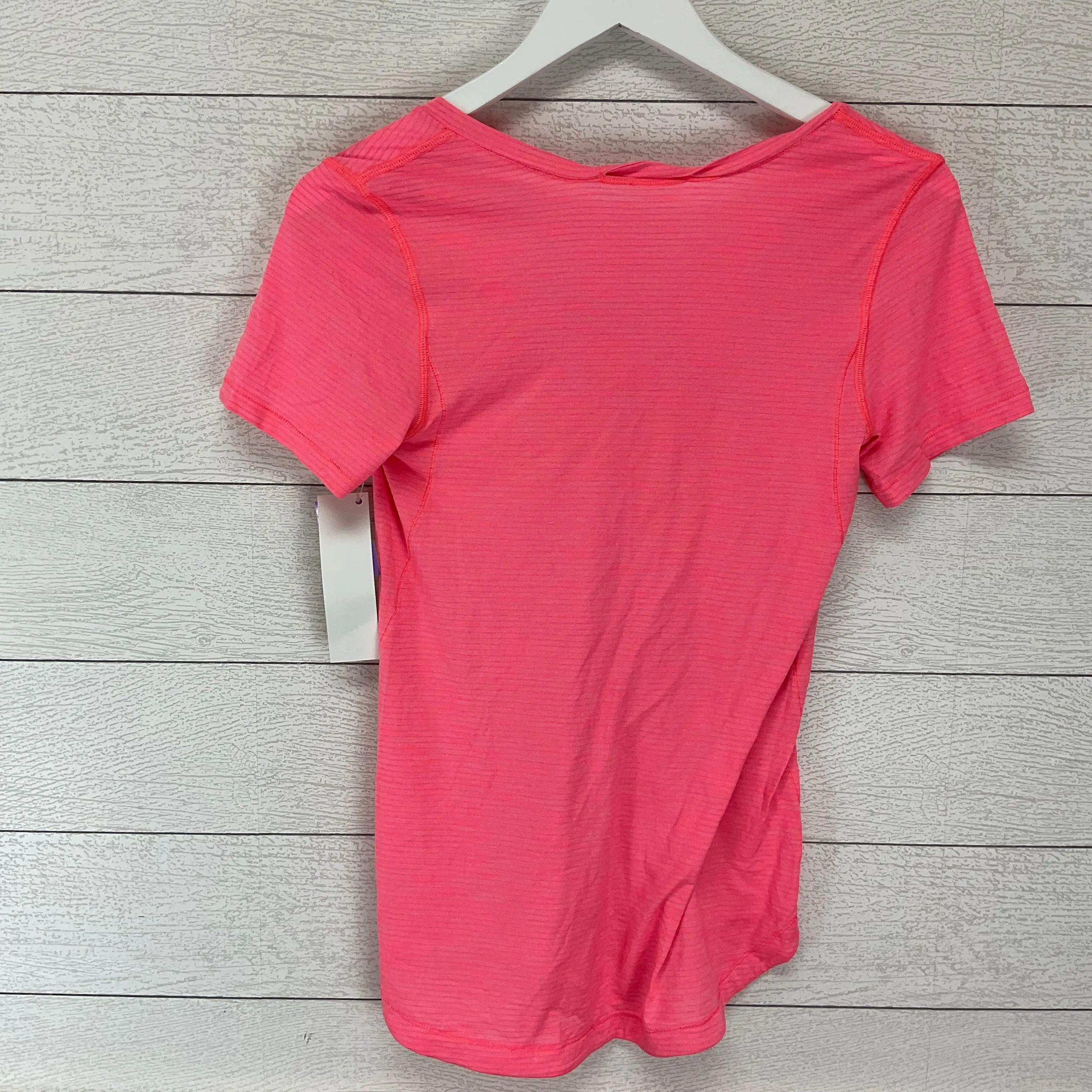 Athletic Top Short Sleeve By Lululemon  Size: 6