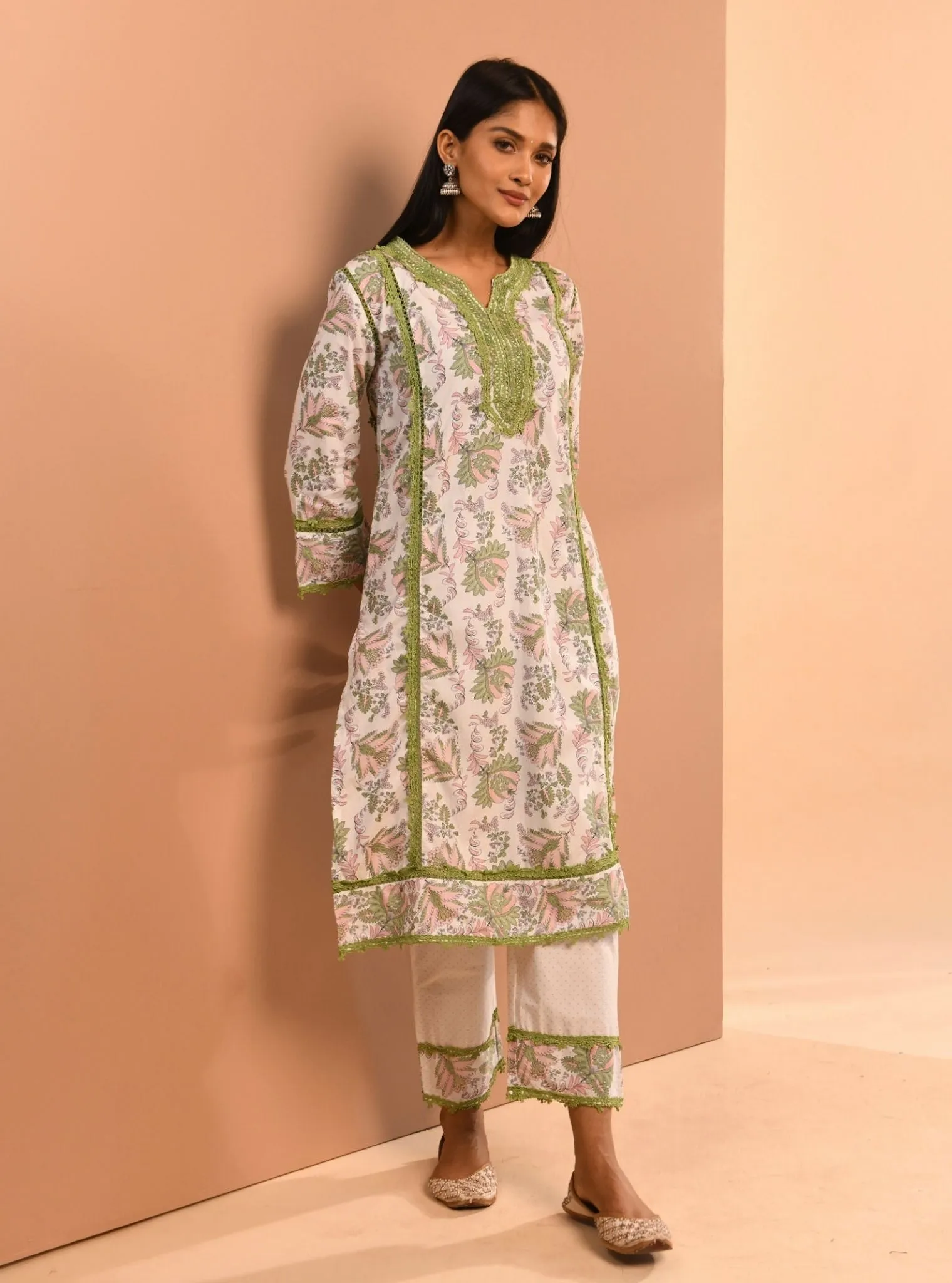 Mulmul Cotton Esti Green Kurta With Mulmul Esti Green Pant