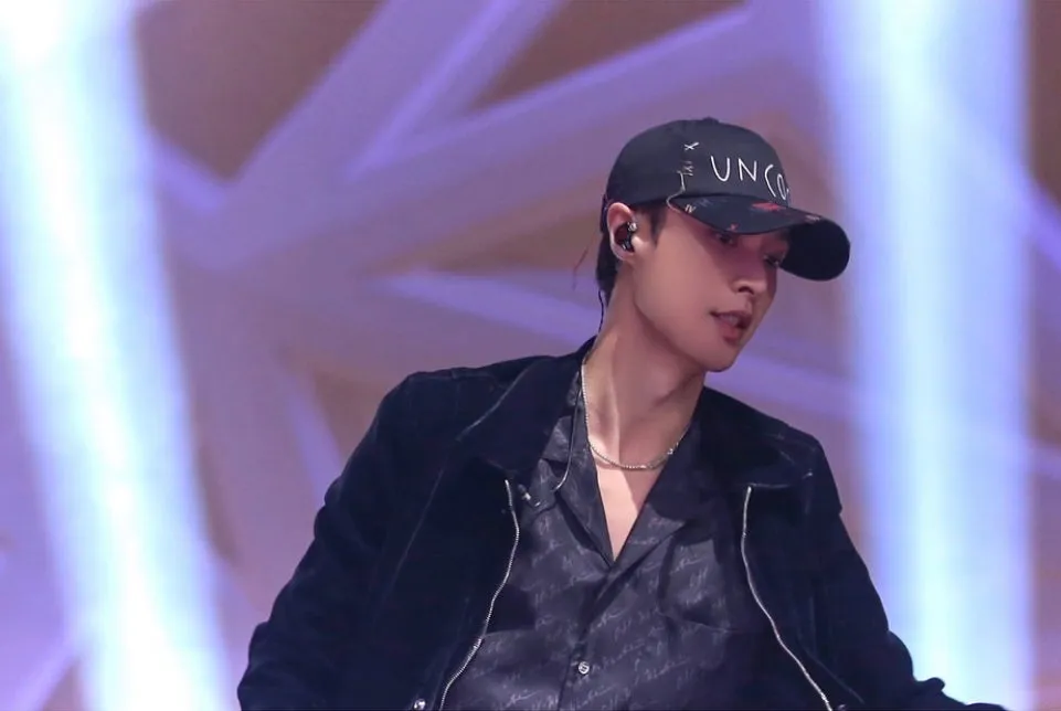 "UNCOOL" CAP