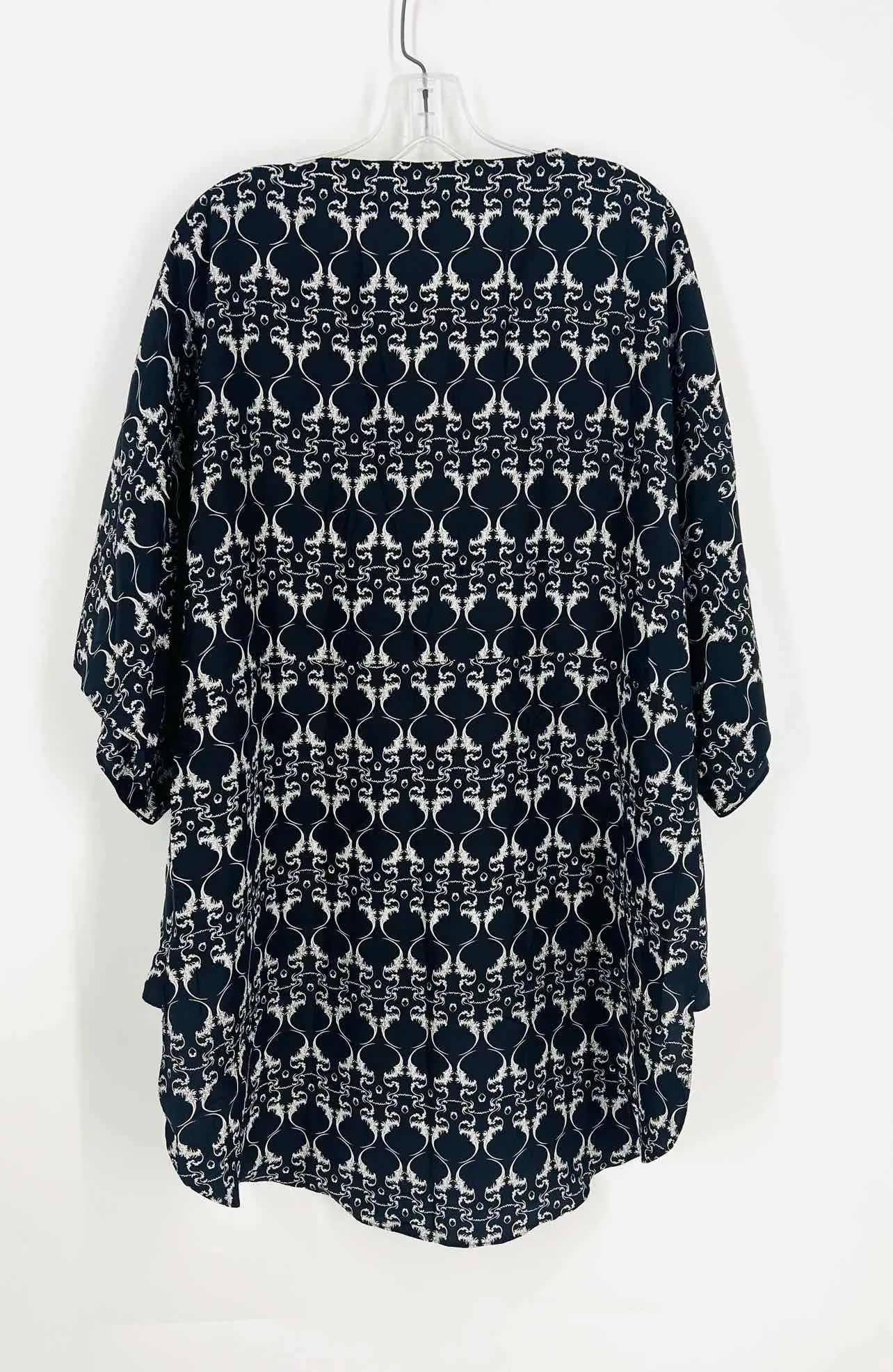 Size M Black/White Print Hi-Lo Designer Tunic